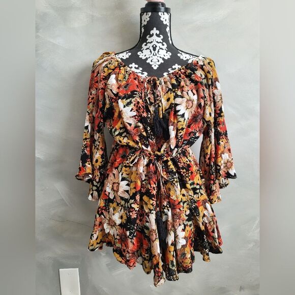 Vici Floral Fall Short Romper Bell Sleeve Cinch Waist Tassel Size S - Picture 1 of 13